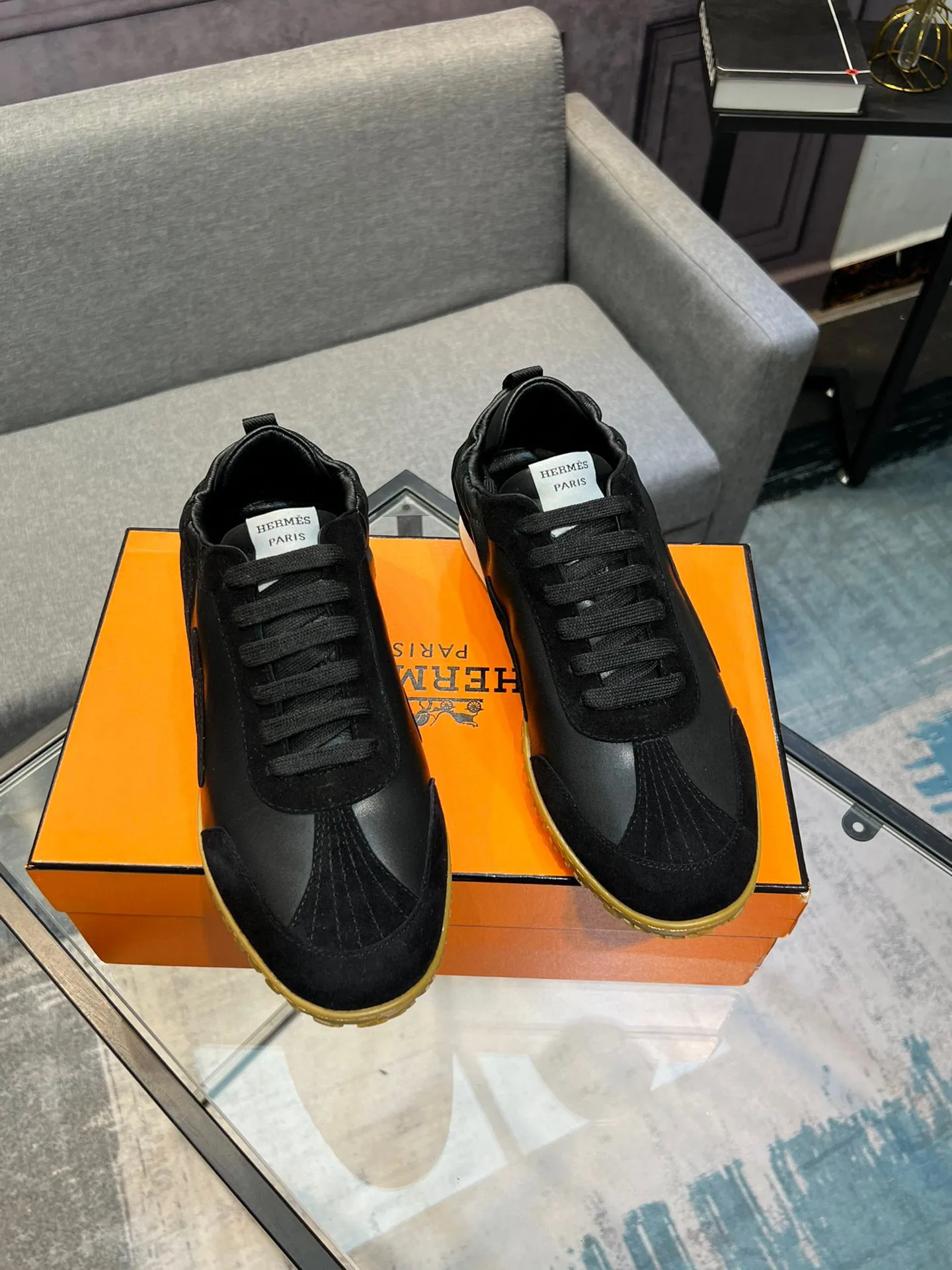 Men's shoes 💰660 [HERMES] Hermès - High-end quality original order 🔍🔍 - Upper: 🔝 cowhide suede splicing design - Inner lining: imported mixed sheepskin - Outsole: TPR foam · Rubber: two-color combined molding outsole - Super high quality control · Fine workmanship: highlighted (high-end, luxury, grade) -Size: 38-44 (45, 46, can be customized)
